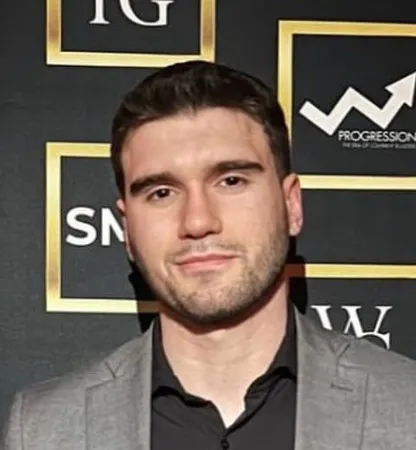 Jett Heidebrecht