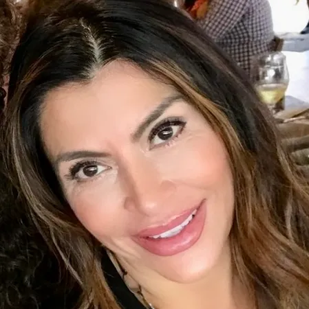 Emma Velasco