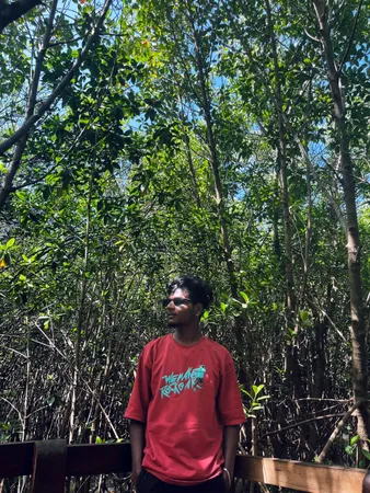 SANGEETH M B MUNIVELAN M