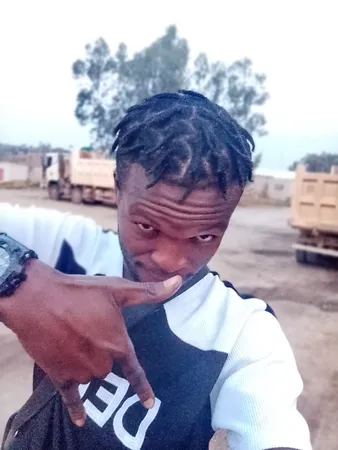 Lenda Djoyz Músico oficial